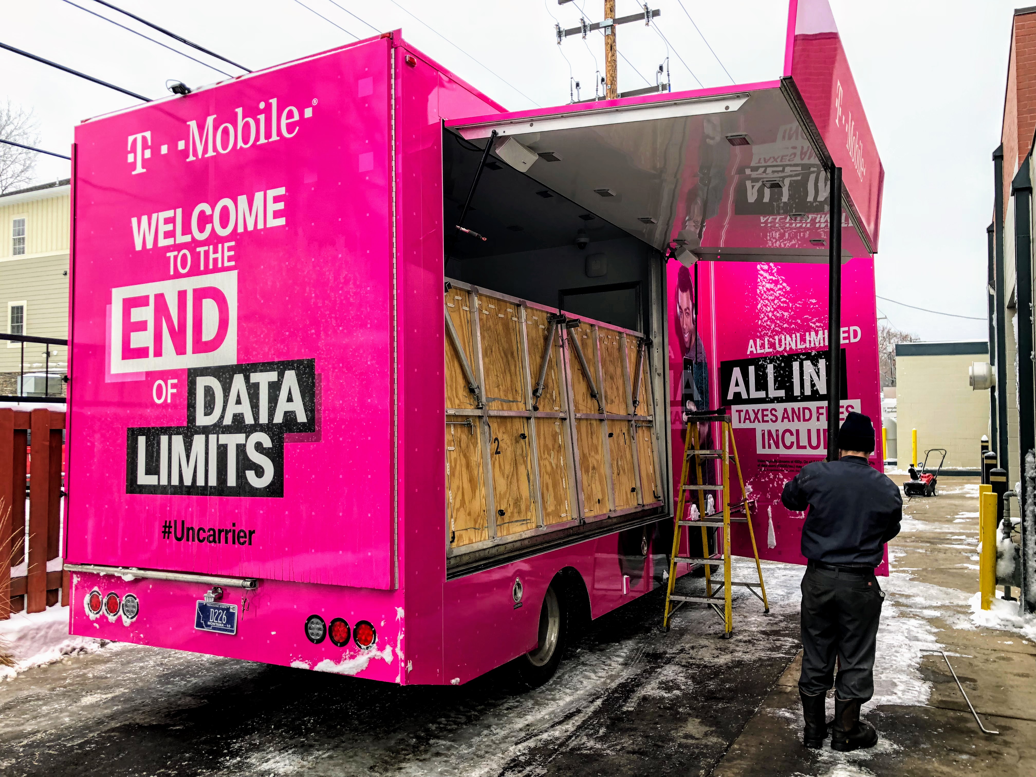 Dock & Box Truck Repair in New Brighton, MN Bona Bros.